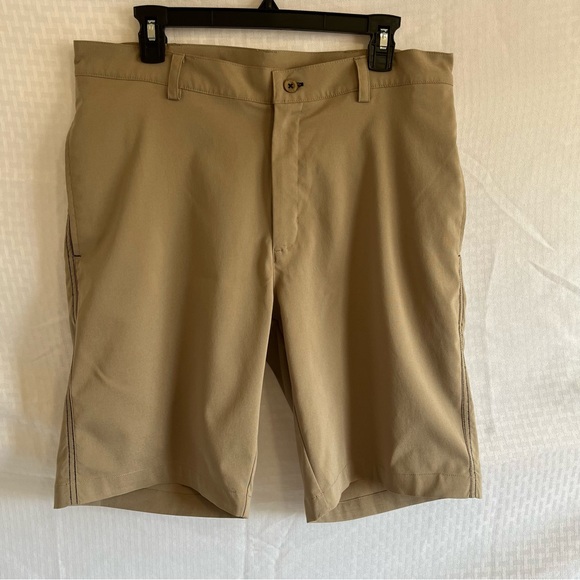 Ping SensorCool Flat Front Golf Shorts Tan Size 34 Waist - Picture 1 of 9